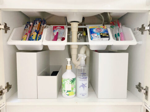 100均の洗面台下収納