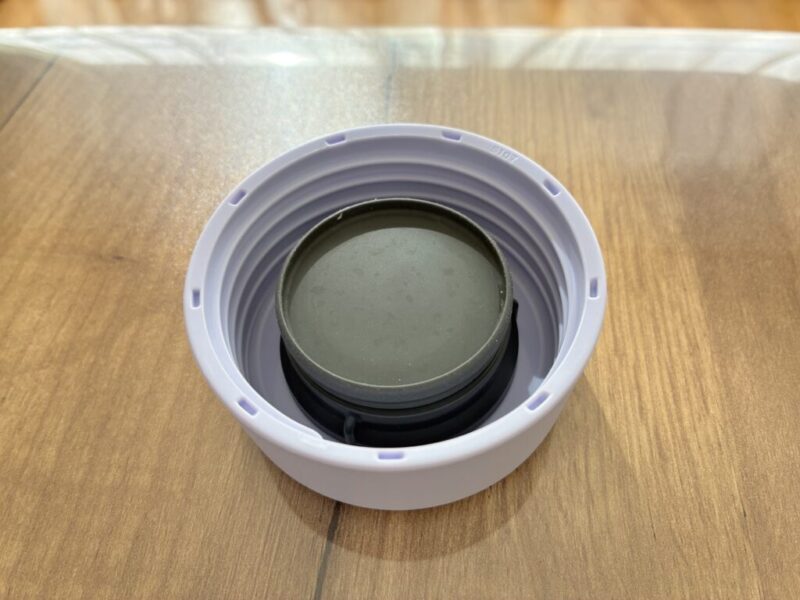 水筒洗うのめんどくさいと思わせない象印のシームレスせん