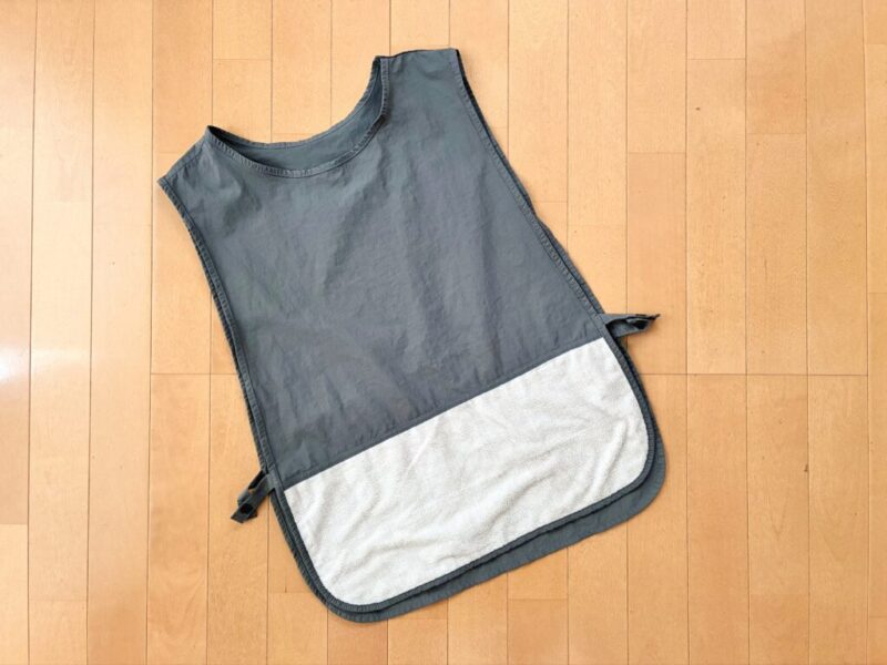 スリーコインズで買ったタオル付きエプロン